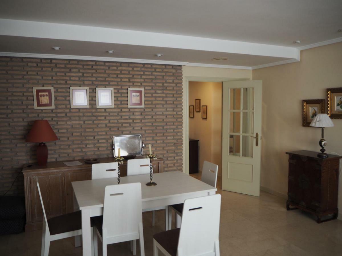 Varone Requena Exterior photo